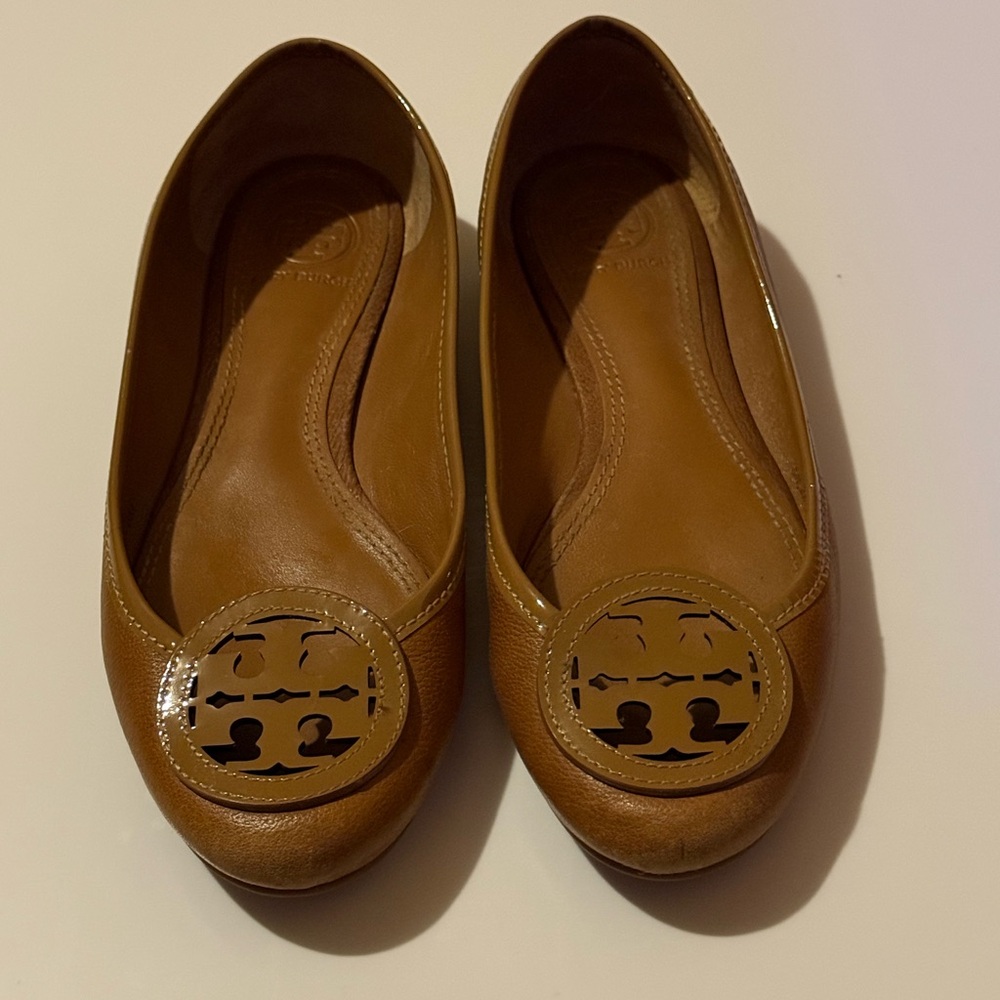 Tory Burch Tan Leather Flats